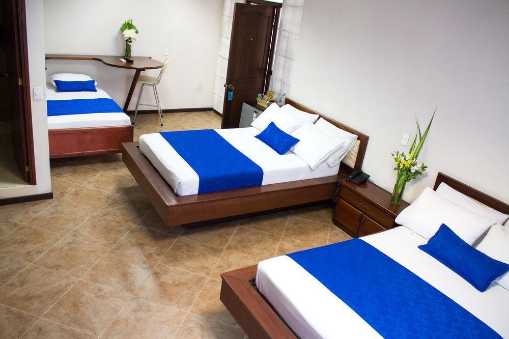 Hotel Plaza Mayor Medellín Zewnętrze zdjęcie